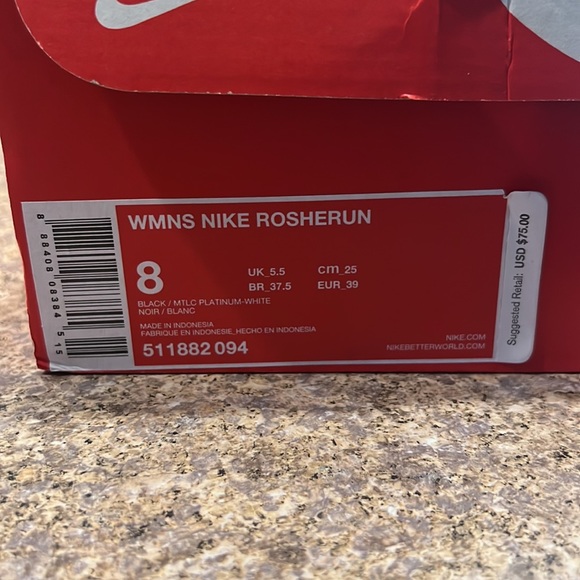 Women’s Nike Rosherun - Picture 6 of 7